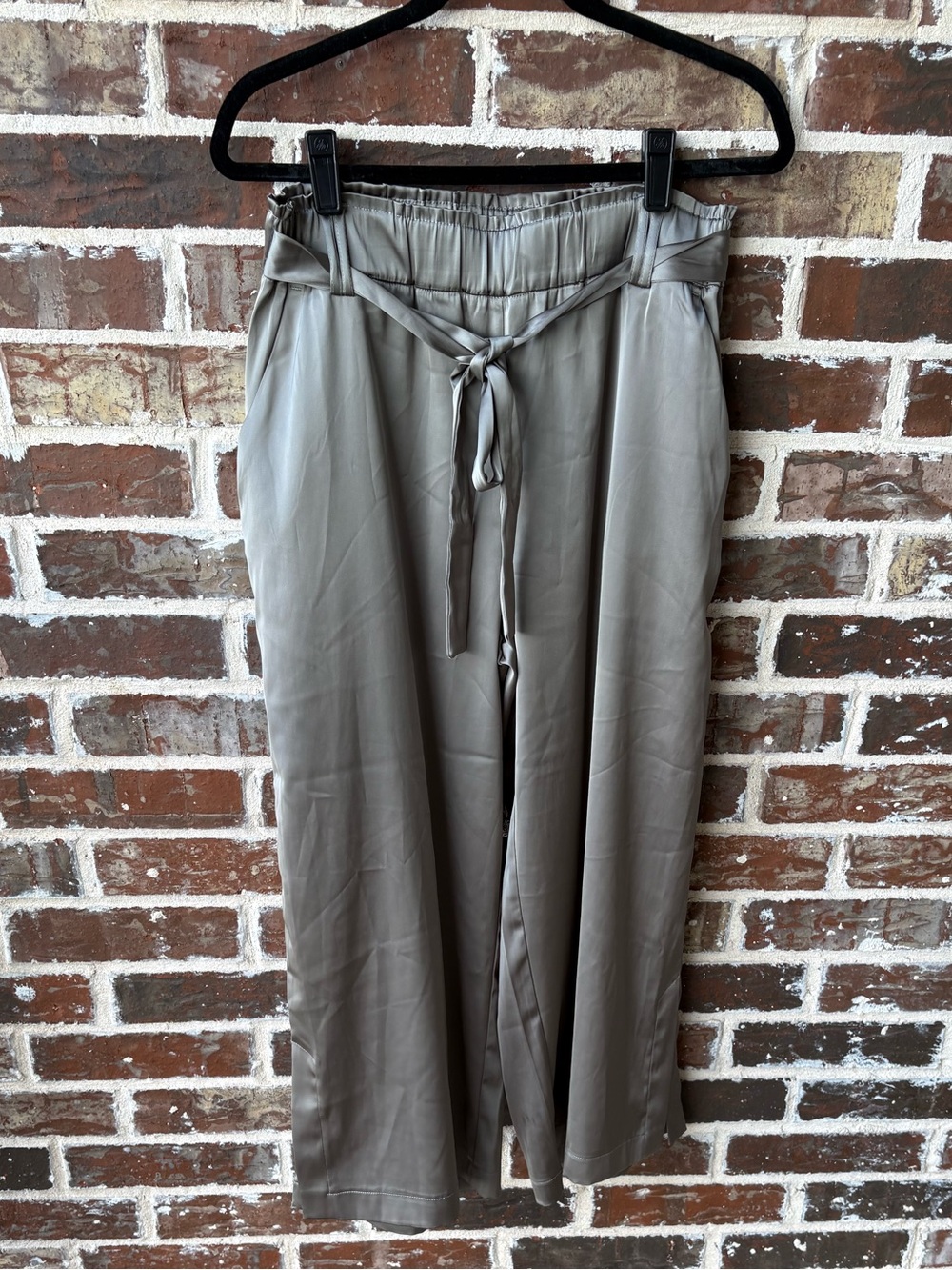 JOIE Gray Satin Charmeuse High-Waist Wide Leg Crop Pants Self Tie Belt Size M